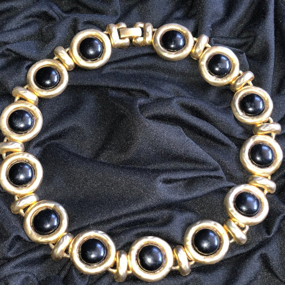 Simple Apparel Vintage Black and Gold Choker